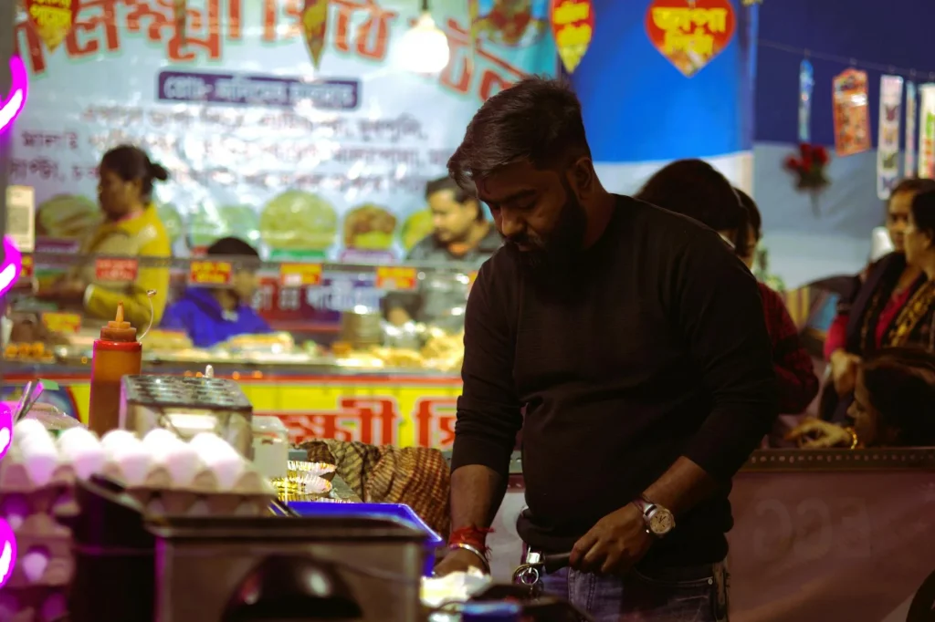 Night Market Street Food Guide 2025: How to Eat Late and Eat Well Night Market Street Food Guide