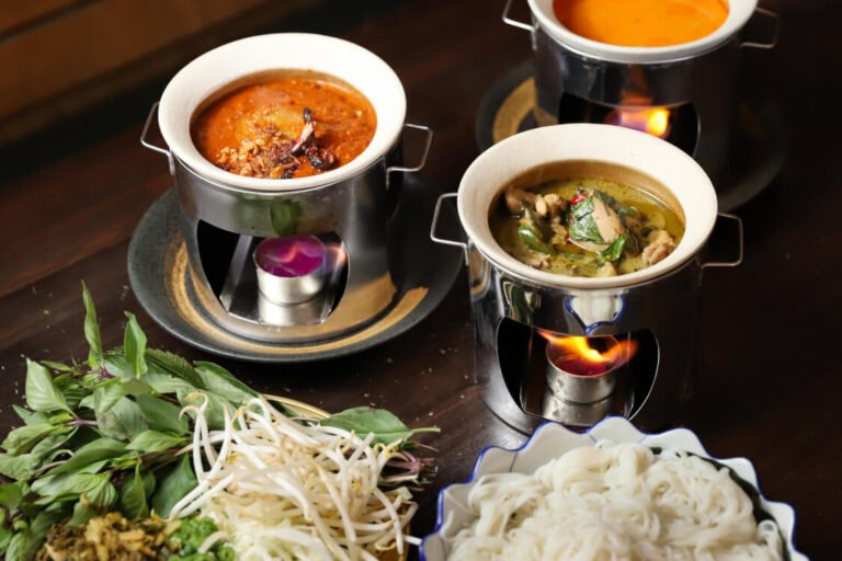 Where to Eat: Chao Krung Thai introduces weekly street food-inspired curry night on Fairfax Avenue Where to Eat: Chao Krung Thai introduces weekly street food-inspired curry night on Fairfax Avenue