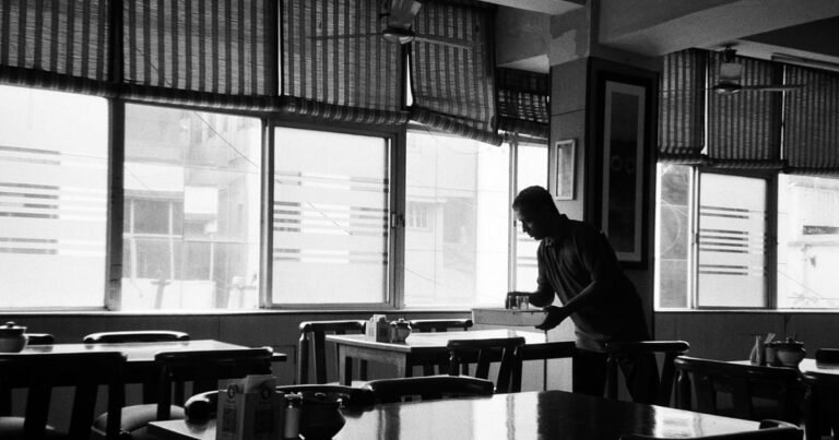 Mumbai Restaurant Price Hike Explained: What’s Behind the 10 Mumbai Restaurant Price Hike Explained: What's Behind the 10